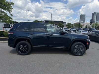 2026 Jeep Grand Cherokee in Woodbridge, Ontario