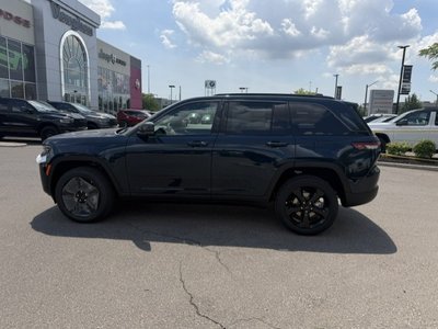 2026 Jeep Grand Cherokee in Woodbridge, Ontario
