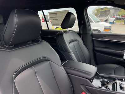 2026 Jeep Grand Cherokee in Woodbridge, Ontario