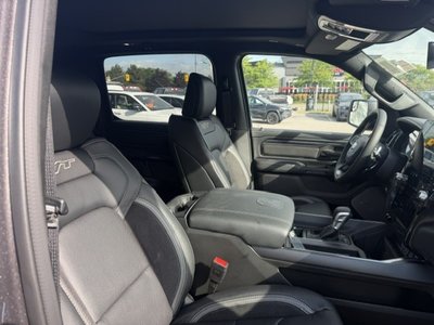 2026 RAM 1500 SPORT — photo 7