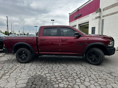 Ram RAM 1500 Classic Crew Cab 4x4 (DS)  2021 à Woodbridge, Ontario