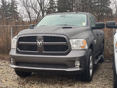 2023 Ram RAM 1500 Classic Crew Cab 4x4 (DS) in Woodbridge, Ontario