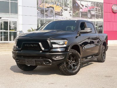 Ram RAM 1500 Crew Cab 4x4 (dt)  2022 à Woodbridge, Ontario