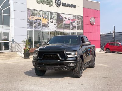 Ram RAM 1500 Crew Cab 4x4 (dt)  2022 à Woodbridge, Ontario