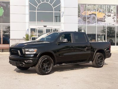 Ram RAM 1500 Crew Cab 4x4 (dt)  2022 à Woodbridge, Ontario