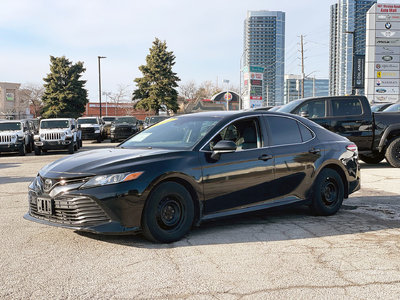 2018 Toyota Camry in Woodbridge, Ontario