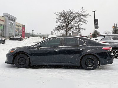 2018 Toyota Camry in Mississauga, Ontario