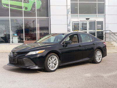 2018 Toyota Camry in Woodbridge, Ontario