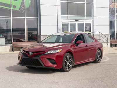 2018 Toyota Camry in Woodbridge, Ontario