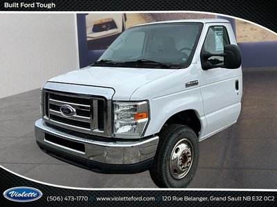 2016 Ford Econoline Commercial Cutaway BASE