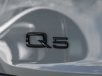 Audi Q5  2021 à Dorval, Québec