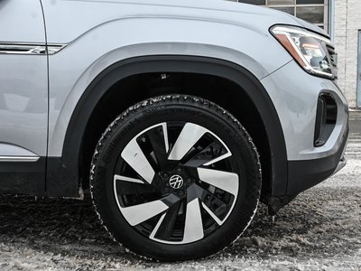 Volkswagen Atlas Cross Sport  2024 à Dorval, Québec