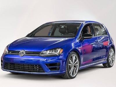 2016 Volkswagen Golf R in Dorval, Quebec
