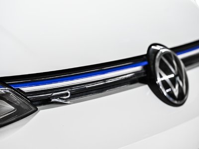 2024 Volkswagen Golf R in Dorval, Quebec