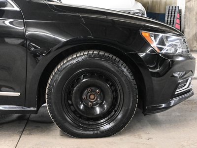 Volkswagen Passat  2016 à Dorval, Québec