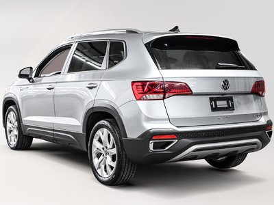 Volkswagen Taos  2022 à Dorval, Québec