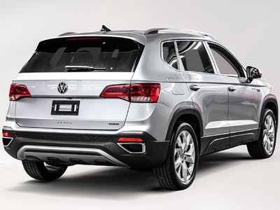 Volkswagen Taos  2022 à Dorval, Québec