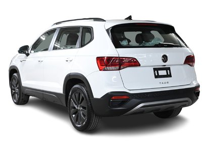 Volkswagen Taos  2023 à Dorval, Québec