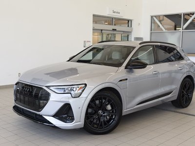 2022 Audi E-TRON TECHNIK+BLACK PACKAGE+LED TECHNIK+BLACK PACKAGE+LED