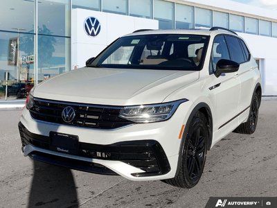 2022 Volkswagen Tiguan Comfortline R-Line Black Edition | One Owner | No Accidents