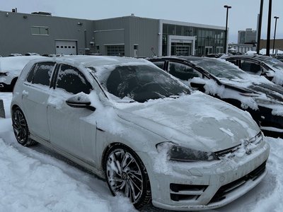 2017 Volkswagen Golf R