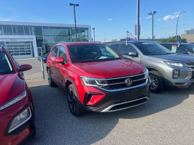 2024 Volkswagen Taos Highline TOIT OUVRANT INTERIEUR DE CUIR NAVIGATION