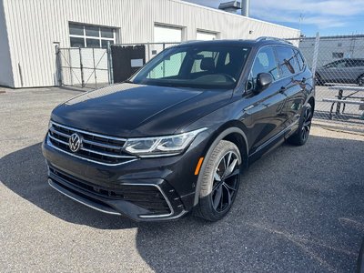 Volkswagen Tiguan Highline R-Line TOIT PANO CUIR NAVIGATION 2023 A PARTIR DE 4.39%