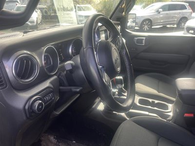 2021 Jeep Wrangler Unlimited in Pointe-Claire, Quebec