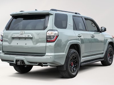 Toyota 4Runner  2023 à Pointe-Claire, Québec