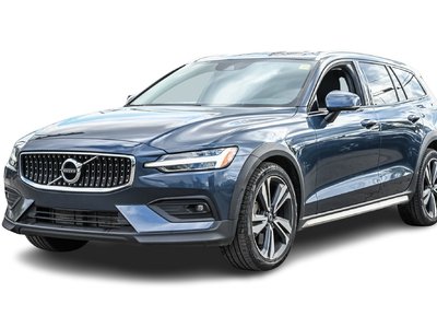 Volvo V60 Cross Country  2021 à Pointe-Claire, Québec