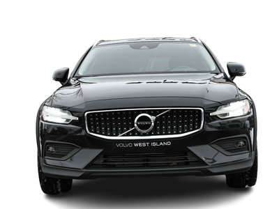 2021 Volvo V60 Cross Country in Pointe-Claire, Quebec
