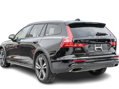 2021 Volvo V60 Cross Country in Pointe-Claire, Quebec