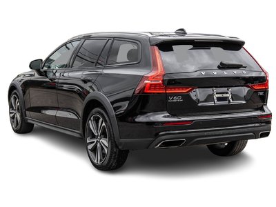 2021 Volvo V60 Cross Country in Pointe-Claire, Quebec