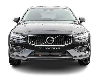 2021 Volvo V60 Cross Country in Pointe-Claire, Quebec