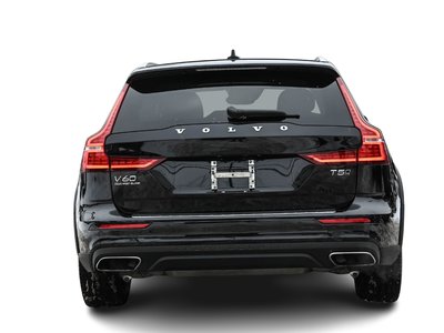 2021 Volvo V60 Cross Country in Pointe-Claire, Quebec