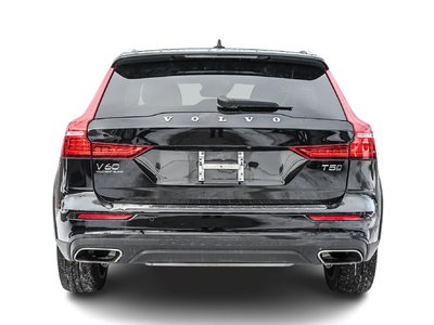 2021 Volvo V60 Cross Country in Pointe-Claire, Quebec
