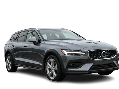 Volvo V60 Cross Country  2021 à Pointe-Claire, Québec