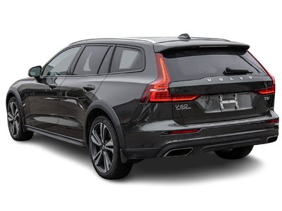 2022 Volvo V60 Cross Country in Pointe-Claire, Quebec