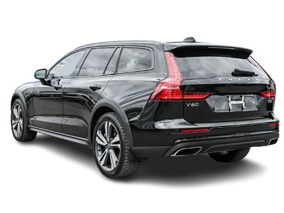 Volvo V60 Cross Country  2022 à Pointe-Claire, Québec