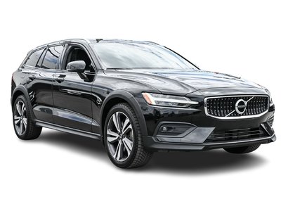 Volvo V60 Cross Country  2022 à Pointe-Claire, Québec