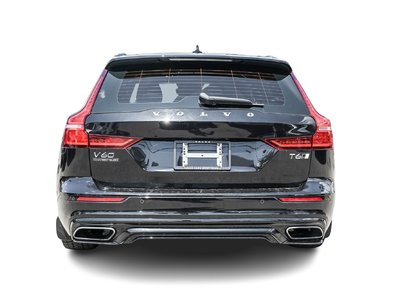 2022 Volvo V60 in Pointe-Claire, Quebec