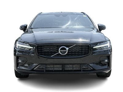 2022 Volvo V60 in Pointe-Claire, Quebec