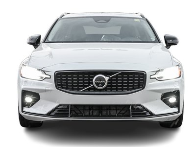 Volvo V60  2023 à Pointe-Claire, Québec