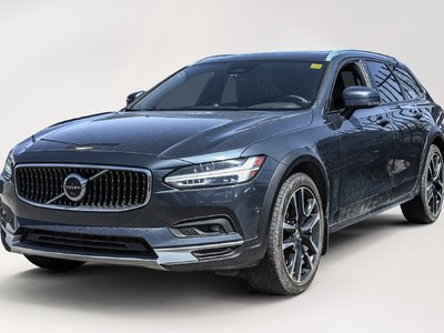 2022 Volvo V90 Cross Country in Pointe-Claire, Quebec
