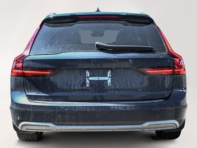 2022 Volvo V90 Cross Country in Pointe-Claire, Quebec