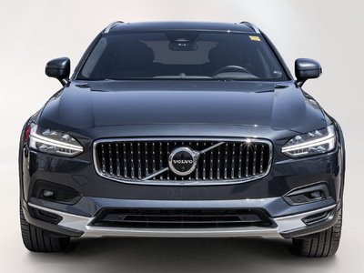 2022 Volvo V90 Cross Country in Pointe-Claire, Quebec