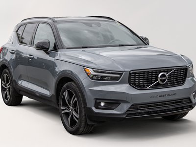 2021 Volvo XC40 in Pointe-Claire, Quebec