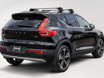 2021 Volvo XC40 in Pointe-Claire, Quebec
