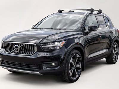 2021 Volvo XC40 in Pointe-Claire, Quebec