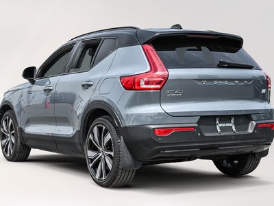 2021 Volvo XC40 in Pointe-Claire, Quebec